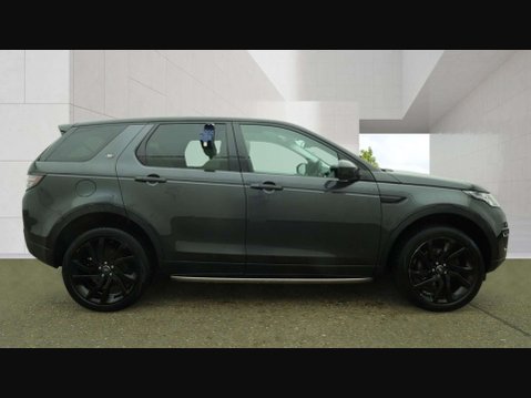 Land Rover Discovery Sport 2.0 Discovery Sport Black HSE TD4 Auto 4WD 5dr 5