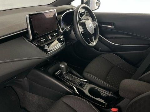 Suzuki Swace MOTION 9