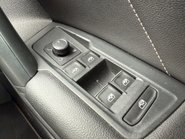 Volkswagen Tiguan R-LINE TECH TSI EVO DSG 29