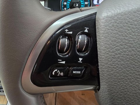 Jaguar XF 3.0d V6 Premium Luxury Auto Euro 5 (s/s) 4dr 34