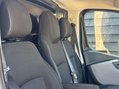 Renault Trafic 1.6 Trafic LL29 Sport Nav dCi 15