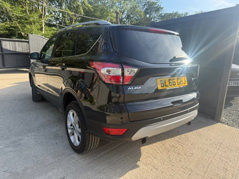 Ford Kuga 1.5 TDCi Titanium SUV 5dr Diesel Manual Euro 6 (s/s) (120 ps) 7