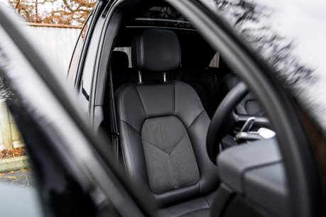 Porsche Macan S PDK. PANO ROOF. BOSE SOUND SYSTEM. HEATED FRONT SEATS. REVERSING CAMERA. 15