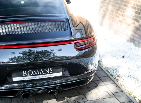 Porsche 911 (991.2) Targa 4 GTS 29