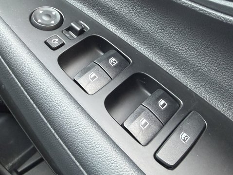 Hyundai BAYON 1.0 TGDi 48V MHEV SE Connect 5dr 32