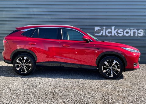 MG HS 1.5 T-GDI TROPHY 8