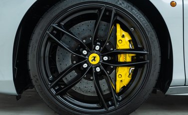 Ferrari 488 Spider 27