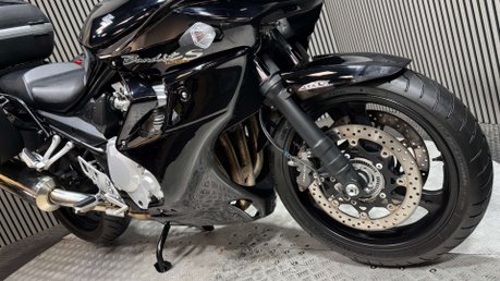 Suzuki Bandit 1250 2009 ONLY 16K FULL LUGGAGE MOT JUNE 2027 TOURER BIKE 11