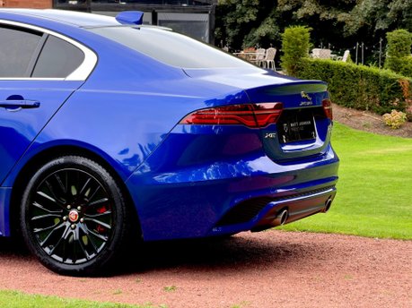 Jaguar XE R-DYNAMIC HSE 20