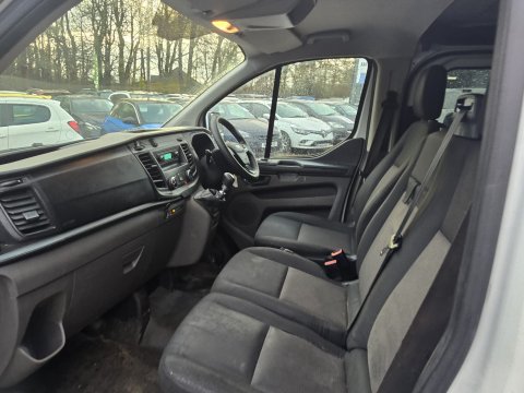 Ford Transit Custom 320 BASE P/V L1 H1 CREWCAB 9