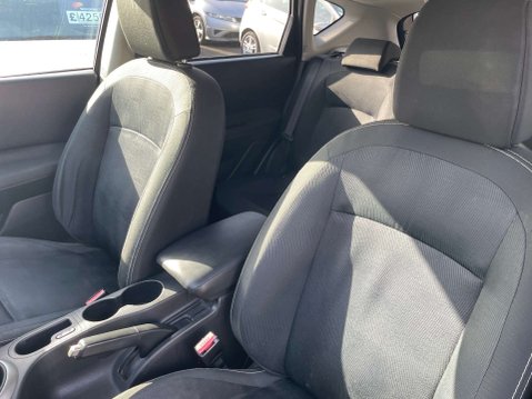 Nissan Qashqai 1.5 Qashqai N-Tec dCi 5dr 24