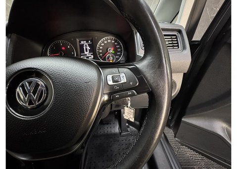 Volkswagen Caddy Maxi 2.0 TDI C20 Crew Van Double Cab 5dr Diesel DSG LWB Euro 6 (s/s) (102 ps) 50