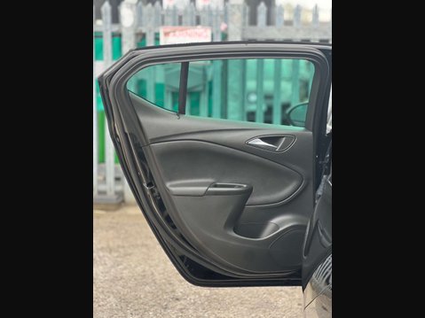 Vauxhall Astra 1.2 Astra Griffin Edition T 5dr 36