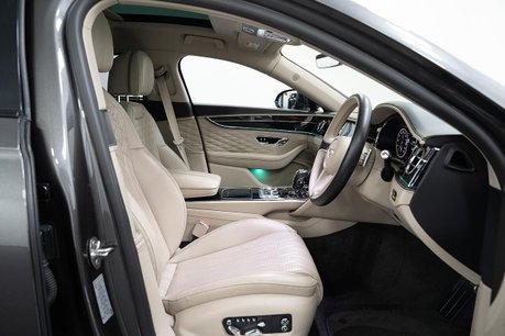 Bentley Flying Spur 6.0 W12 Saloon 4dr Petrol Auto 4WD Euro 6 (635 ps) 18