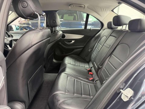 Mercedes-Benz C Class 2.0 C200 Sport Saloon 4dr Petrol 7G-Tronic+ Euro 6 (s/s) (184 ps) 34