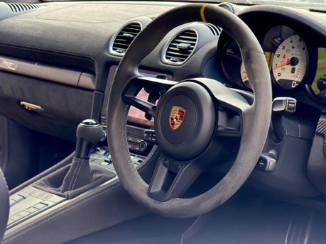Porsche 718 Cayman CAYMAN GT4 RS PDK 22