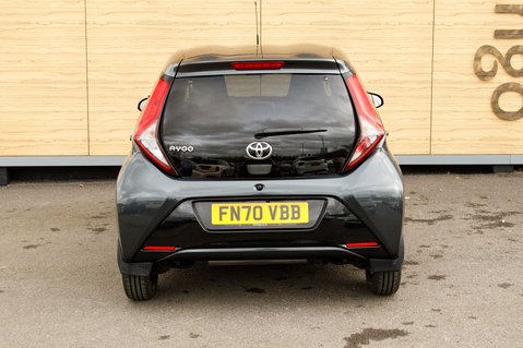 Toyota Aygo VVT-I X-TREND TSS 6