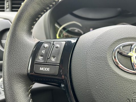 Toyota Yaris VVT-I ICON TECH 25