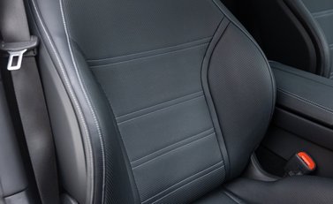 Mercedes-Benz Amg GT 63 PREMIUM + 13
