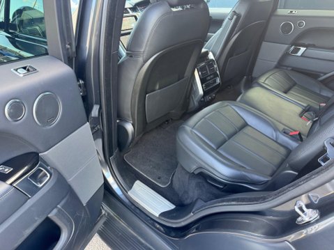 Land Rover Range Rover Sport SDV6 HSE 25