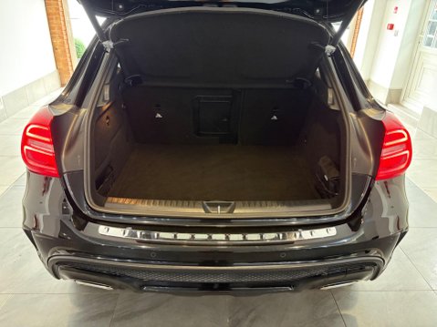Mercedes-Benz GLA 2.1 GLA220d AMG Line (Premium Plus) 7G-DCT 4MATIC Euro 6 (s/s) 5dr 19