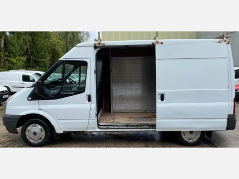 Ford Transit 2.2 TDCi 300 Duratorq FWD L2 H2 3dr 18