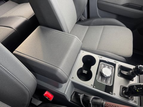 Ineos Grenadier STATION WAGON 37