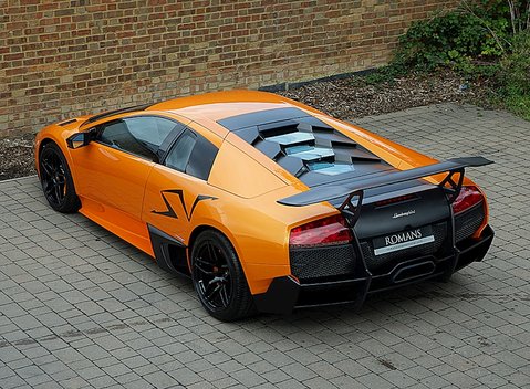 Lamborghini Murcielago LP 670-4 SV 12