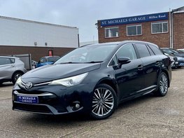 Toyota Avensis 1.8 Avensis Excel Valvematic CVT 5dr 1