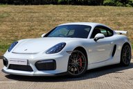 Porsche Cayman GT4 2