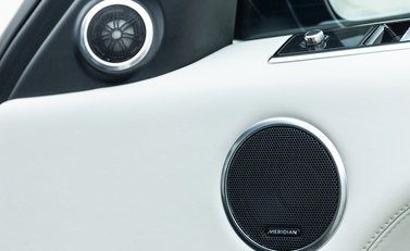 Land Rover Range Rover Sport 5.0 SVR 22