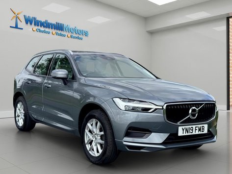 Volvo XC60 2.0 B4 MHEV Momentum Auto AWD Euro 6 (s/s) 5dr