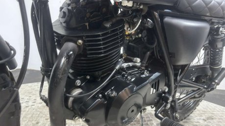 Mutt Mongrel 250 2018 NEW MOT ONLY 6K SCRAMBLER 250CC MODERN RETRO BIKE 18