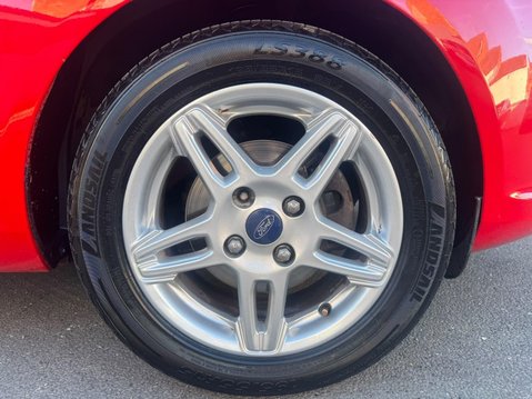 Ford Fiesta 1.25 Zetec Euro 5 5dr 16