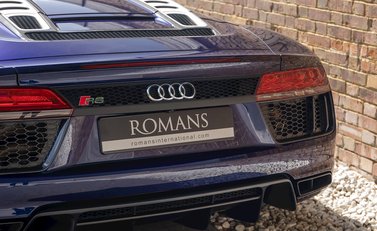 Audi R8 V10 Spyder 24