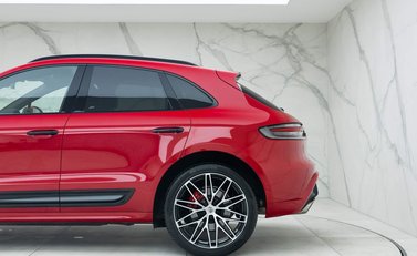 Porsche Macan S 29