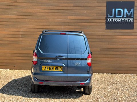 Ford Transit Courier 1.5 Transit Courier Sport TDCi 5