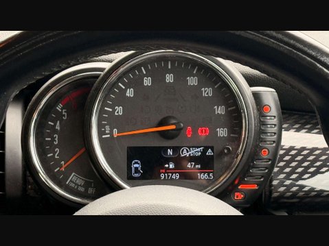 Mini Hatch 2.0 Cooper SD 5dr 17