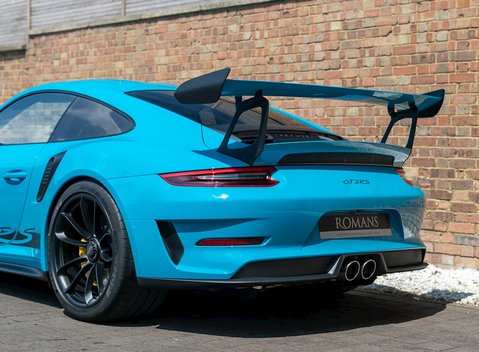 Porsche 911 GT3 RS (991.2) 27