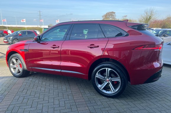 Jaguar F-Pace 3.0 V6 D300S AWD AUTO 12