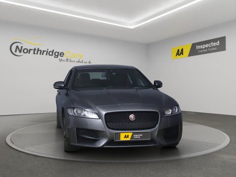 Jaguar XF 2.0d R-Sport Auto Euro 6 (s/s) 4dr 3