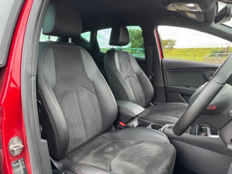 SEAT Leon 1.5 TSI EVO FR Black Edition Euro 6 (s/s) 5dr 15