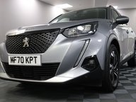 Peugeot 2008 PURETECH S/S ALLURE PREMIUM 28