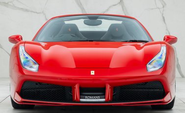 Ferrari 488 SPIDER 7