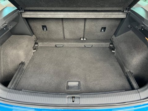 Volkswagen Tiguan SEL TDI BLUEMOTION TECHNOLOGY DSG 27
