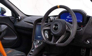 McLaren 765LT V8 SSG 6