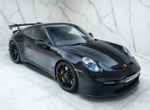 Porsche 911 GT3 (992) 11