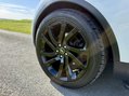 Land Rover Discovery TD6 HSE LUXURY 22