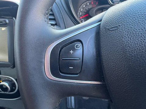 Renault Captur 0.9 TCe ENERGY Iconic Euro 6 (s/s) 5dr 14
