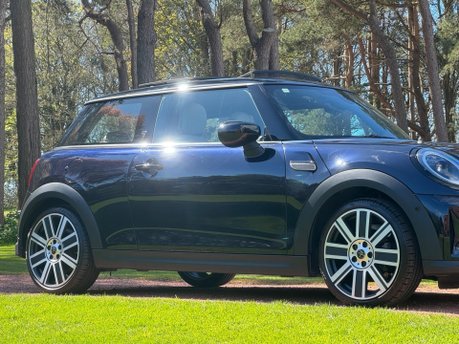 Mini Hatch COOPER EXCLUSIVE 10